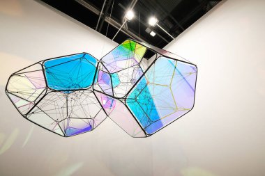  İspanya 'nın Madrid kentindeki 43. ARCO Uluslararası Çağdaş Sanat Fuarı' nı ziyaret edin. Fuarda 36 farklı ülkeden toplam 205 galeri yer aldı.. 