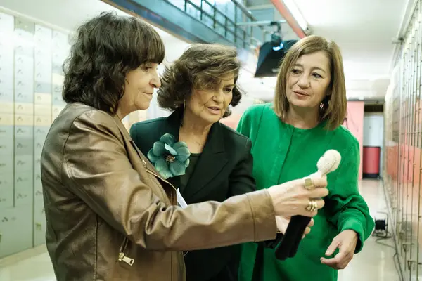 Francina Armengol, 8 Mart 2024 tarihinde Madrid 'deki Cervantes Enstitüsü' nde düzenlenen Uluslararası Kadınlar Günü kutlamalarına katıldı.