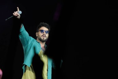 Manuel Carrasco, İspanya 'nın Madrid şehrinde 09 Mart 2024 tarihinde WiZink Center' da Bombai 100 