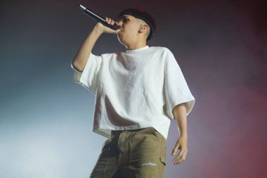 Arjantinli şarkıcı Camilo Joaqun Villarruel, bilinen adıyla Milo J, 15 Mart 2024 'te Madrid' deki VistaAlegre 'de konser verdi.