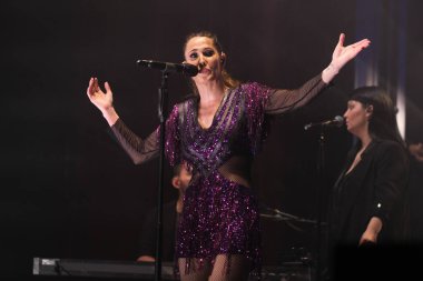 Şarkıcı Malu, İspanya 'nın Madrid şehrinde 19 Mart 2024 tarihinde Circo Price' da konser verdi..