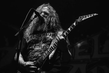 Şarkıcılar 22 Mart 2024 'te İspanya' nın başkenti Madrid 'deki Kaos Bölgesi Festivali' nde konser verdiler.