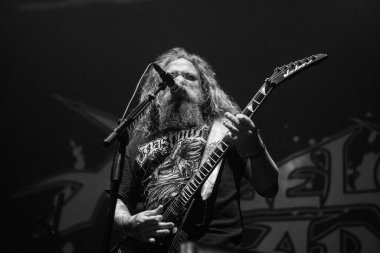 Şarkıcılar 22 Mart 2024 'te İspanya' nın başkenti Madrid 'deki Kaos Bölgesi Festivali' nde konser verdiler.