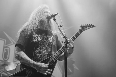 Şarkıcılar 22 Mart 2024 'te İspanya' nın başkenti Madrid 'deki Kaos Bölgesi Festivali' nde konser verdiler.