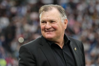 Lus Figo, Real Madrid ile FC Porto arasındaki Corazon Classic 2024 hayır maçı sırasında 23 Mart 2024 tarihinde Madrid 'deki Santiago Bernabeu Stadyumu' nda oynanmıştır.