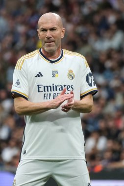 Zinedine Zidane, Real Madrid ile FC Porto arasında oynanan Corazon Classic 2024 yardım maçı sırasında Madrid 'deki Santiago Bernabeu Stadyumu' nda 23 Mart 2024 tarihinde oynanacak.