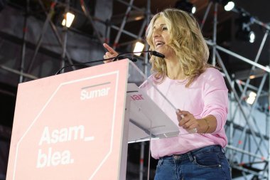 İkinci Başkan Yardımcısı, Çalışma Bakanı ve Sumar 'ın lideri Yolanda Diaz, Sumar' ın Kurucu Meclisi 'nin kapanış töreni sırasında, 23 Mart 2024 tarihinde, Madrid, İspanya. 