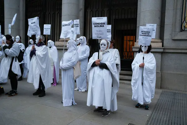 Feminist Gruplar Son Maço Cinayetler Için Madrid Deki Puerta Del — Stok fotoğraf