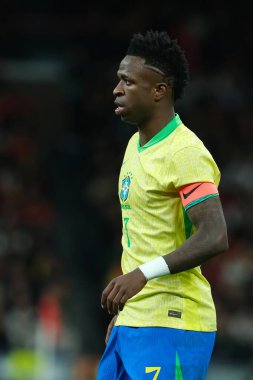 İspanya ile Brezilya arasında 26 Mart 'ta Madrid' deki Santiago Bernabeu Stadyumu 'nda oynanan dostluk karşılaşmasında Brezilyalı Vini Jr.