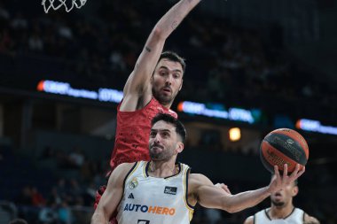 Real Madrid 'den Facundo Campazzo, Real Madrid ile BAXI Manresa arasında oynanan ACB Ligi karşılaşmasında 31 Mart 2024 tarihinde İspanya' nın başkenti Madrid 'de oynanmıştır..