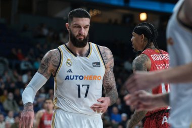 Real Madrid 'den Vincent Poirier, Real Madrid ve BAXI Manresa arasında oynanan ACB Ligi karşılaşmasında 31 Mart 2024 tarihinde İspanya' nın başkenti Madrid 'de oynanan WiZink Center' da maç yaptı..