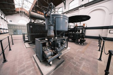 Porto Tramvay Müzesi. Carro Elctrico 'dan. Porto 'daki tramvayların tarihine adanmış bir müzeye ev sahipliği yapan eski bir elektrik santrali. 2 Nisan 2024 Portekiz