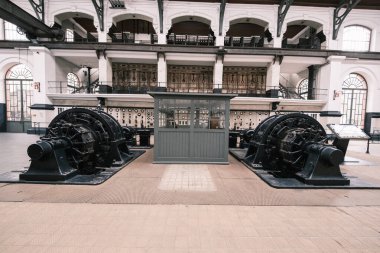 Porto Tramvay Müzesi. Carro Elctrico 'dan. Porto 'daki tramvayların tarihine adanmış bir müzeye ev sahipliği yapan eski bir elektrik santrali. 2 Nisan 2024 Portekiz