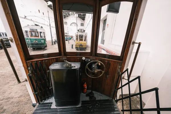 Porto Tram博物馆Museu Carro Elctrico 位于波尔图的一座前电站 内有一座纪念电车历史的博物馆 2024年4月2日 — 图库照片