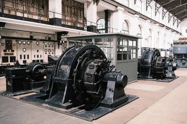 Porto Tram博物馆Museu Carro Elctrico 位于波尔图的一座前电站 内有一座纪念电车历史的博物馆 2024年4月2日 — 图库照片