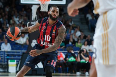 Baskonia Vitoria takımından Mille McIntyre Codi, Real Madrid ile Baskonia Vitoria Gasteiz arasında oynanan EuroLeague maçı sırasında 5 Nisan 2024 tarihinde Madrid 'de WiZink Center' da oynanmıştır.