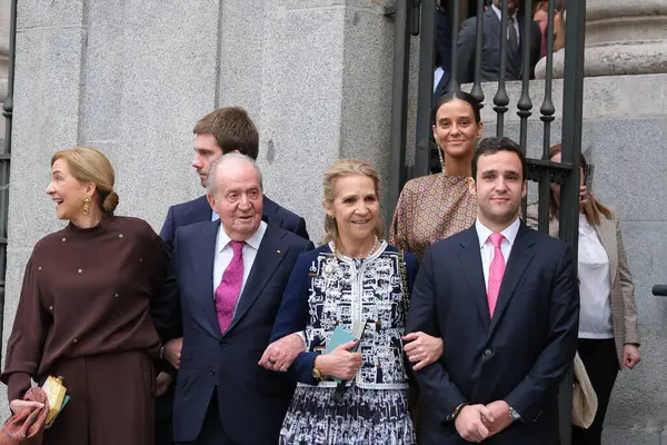 Král Juan Carlos Španělský Během Svatby José Luise Martinez Almeidy — Stock fotografie
