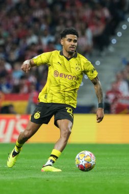 UEFA Şampiyonlar Ligi sırasında Borussia Dortmund 'dan Ian Maatsen, Madrid' den Borussia Dortmund arasında, 10 Nisan 2024 'te Madrid' de İspanya 'da.. 