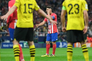 UEFA Şampiyonlar Ligi sırasında Atletico de Madrid 'den Koke, Madrid' den At Madrid ve Borussia Dortmund arasında 10 Nisan 2024 tarihinde Madrid İspanya 'da kuruldu.. 