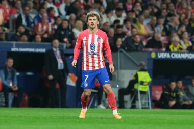 UEFA Şampiyonlar Ligi sırasında Atletico de Madrid 'den Antoine Griezmann, Madrid' den Borussia Dortmund arasında, 10 Nisan 2024 'te Madrid' de İspanya 'da. 