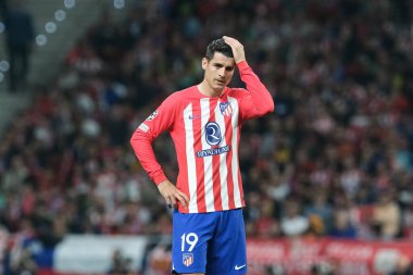 UEFA Şampiyonlar Ligi sırasında Atletico de Madrid 'den Alvaro Morata, Madrid' den Borussia Dortmund arasında, 10 Nisan 2024 'te Madrid' de İspanya 'da. 