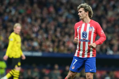 UEFA Şampiyonlar Ligi sırasında Atletico de Madrid 'den Antoine Griezmann, Madrid' den Borussia Dortmund arasında, 10 Nisan 2024 'te Madrid' de İspanya 'da. 