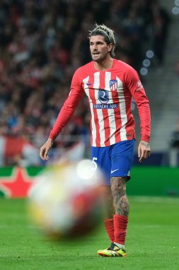 Atletico de Madrid 'den Rodrigo De Paul, UEFA Şampiyonlar Ligi sırasında Madrid ve Borussia Dortmund arasında, 10 Nisan 2024 tarihinde Madrid' de İspanya 'nın başkenti Madrid' de mücadele etti.. 