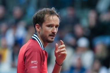 Daniil Medvedev, Matteo Arnaldi 'ye karşı Mutua Madrid Açık' ın beşinci gününde 27 Nisan 2024 tarihinde Madrid, İspanya 'da oynanan maçta oynanan 64..