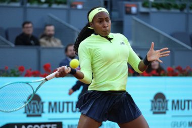 ABD 'li Coco Gauff, 27 Nisan 2024' te İspanya 'nın Madrid kentinde La Caja Magica' da oynanan Mutua Madrid Açık 'ın beşinci gününde Dayana Yastremska' ya karşı oynadığı beşinci tur karşılaşmasında