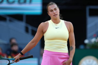 Aryna Sabalenka, 28 Nisan 2024 tarihinde İspanya 'nın Madrid kentinde La Caja Magica' da oynanan Mutua Madrid Açık 'ın altıncı gününde oynanan 32' nci Bayanlar Tekli Turunda Robin Montgomery 'ye karşı..