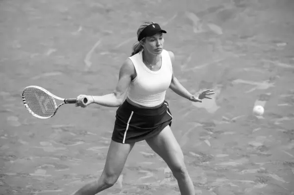 Danielle Collins Vuoden 2024 Wta Tour Madrid Open Turnauksen Kolmannella — kuvapankkivalokuva