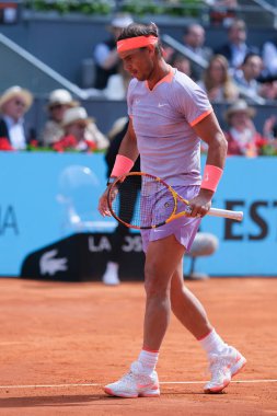 İspanya 'dan Rafael Nadal, 29 Nisan 2024 tarihinde İspanya' nın Madrid kentinde La Caja Magica 'da oynanan Mutua Madrid Açık' ta oynanan 32 'nci tur karşılaşmasında Cachin' e karşı oynamıştır.