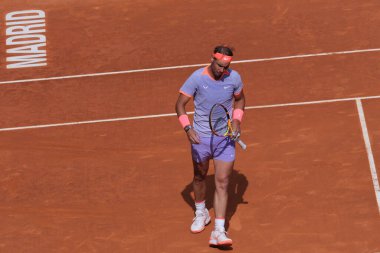 İspanya 'dan Rafael Nadal, 29 Nisan 2024 tarihinde İspanya' nın Madrid kentinde La Caja Magica 'da oynanan Mutua Madrid Açık' ta oynanan 32 'nci tur karşılaşmasında Cachin' e karşı oynamıştır.