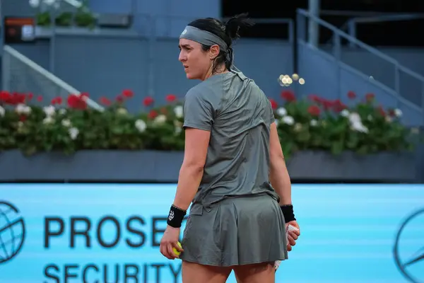 Ons Jabeur ile Madison Keys arasında oynanan 8 'inci tur kadınlar maçı, 30 Nisan 2024 tarihinde İspanya' nın Madrid kentinde La Caja Magica 'da oynanan Mutua Madrid Açık' ın sekizinci gününde gerçekleşti.. 