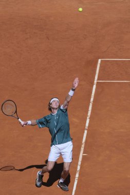 Andrey Rublev, Erkekler Tekler yarı final karşılaşmasında Taylor Fritz 'e karşı La Caja Magica' da oynanan Mutua Madrid Açık 11..