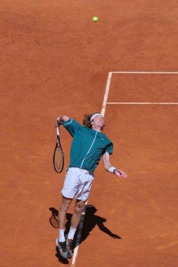Andrey Rublev, Erkekler Tekler yarı final karşılaşmasında Taylor Fritz 'e karşı La Caja Magica' da oynanan Mutua Madrid Açık 11..
