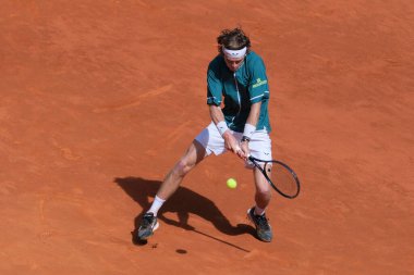 Andrey Rublev, Erkekler Tekler yarı final karşılaşmasında Taylor Fritz 'e karşı La Caja Magica' da oynanan Mutua Madrid Açık 11..