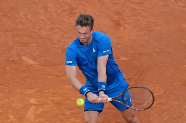 Çek Cumhuriyeti 'nden Jiri Lehecka, Erkekler Tekler yarı final karşılaşmasında Felix Auger Aliassime' ye karşı La Caja Magica 'da 3 Mayıs 2024 tarihinde oynanan Mutua Madrid Açık yarı final karşılaşmasında. 
