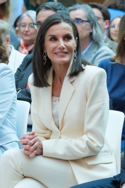 İspanya Kraliçesi Letizia, İspanya 'nın Madrid kentinde 7 Mayıs 2024 tarihinde Real Casa de Correos' ta düzenlenen 