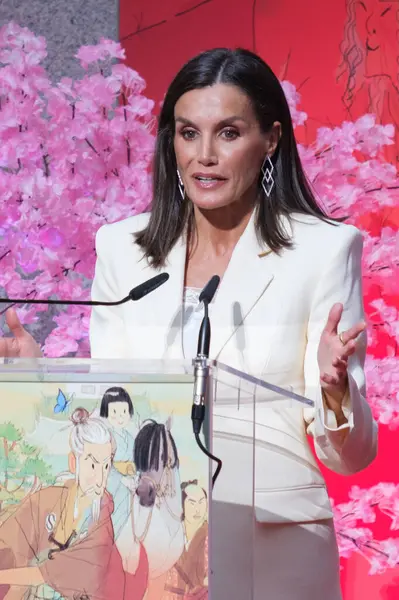 İspanya Kraliçesi Letizia, İspanya 'nın Madrid kentinde 7 Mayıs 2024 tarihinde Real Casa de Correos' ta düzenlenen 