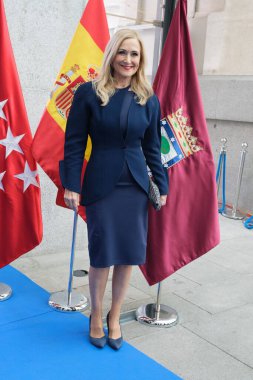 Cristina Cifuentes Madrid Şehir Meclisi San Isidro 'nun 15 Mayıs 2024' te İspanya 'daki Kristal Saray' daki Fahri Disiplin ödüllerine katıldı.