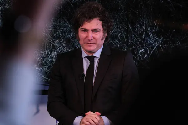Milei Government Denies Allegations of Intelligence Plan Targeting Journalists and Critics