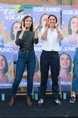 İone Belarra Podems Partisi, Podems 'in seçim kampanyasının başlangıcında, 23 Mayıs 2024 tarihinde İspanya' nın Madrid kentinde Arturo Barea meydanında,.