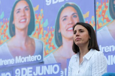 Podems 'in Avrupa seçimleri adayı Irene Montero, Podems' in seçim kampanyasının başlangıcında, 23 Mayıs 2024 tarihinde Madrid, İspanya 'da Arturo Barea meydanında.