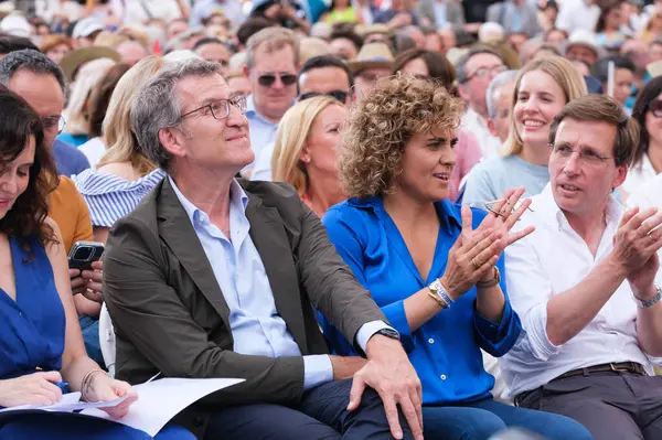 Halk Partisi genel başkanı Alberto Nuez Feijoo, 6 Haziran 2024 tarihinde İspanya 'da yapılan 9J Avrupa Plaza de Callao seçimlerine katılmıştır.