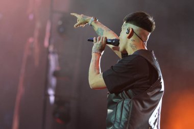 Arjantinli şarkıcı Duki, 8 Haziran 2024 'te İspanya' nın Madrid şehrinde Santiago Bernabeu Stadyumu 'nda bir konser verdi.. 