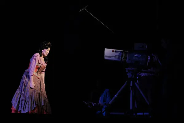 stock image Singers perform during representation of the opera Dona Francisquita (Miss Francisquita) by the Spanish composer Amadeo Vives on stage at the Zarzuela Theater on June 14, 2024 in Madrid Spain