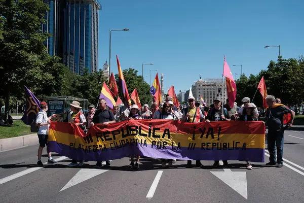 stock image People protest during a march against the monarchy, the end of King Felipe VI and the establishment of the Republic in Puerta de Sol  on June 16, 2024 in Madrid, Spain