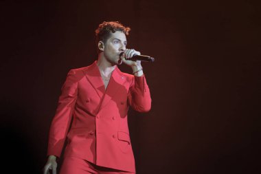 Şarkıcı David Bisbal, 23 Haziran 2024 'te Madrid' deki Wizcenter 'da düzenlenen Tour Volare 2024 konserinde performans sergiliyor.