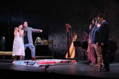 Şarkıcılar, 25 Haziran 2024 'te Madrid' de düzenlenen Yaz Operası Festivali 'nde Lucia di Lammermoor operasında performans sergilediler.